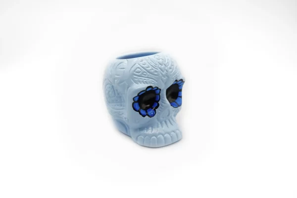 Adorno de ceramica, chulucanas calavera celeste - 14x16 cm