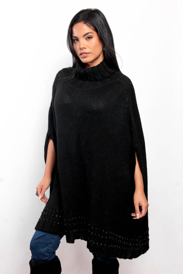 Poncho Mujer con aplicaciones